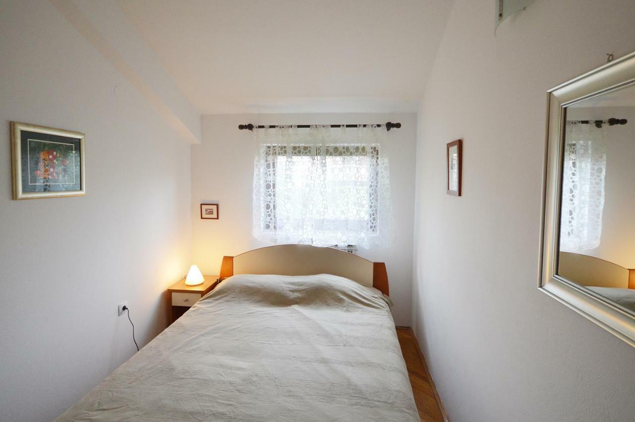 Apartment Elza Zara Esterno foto